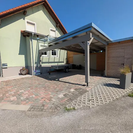 Haus Am Stadtrand Fuerstenfeld