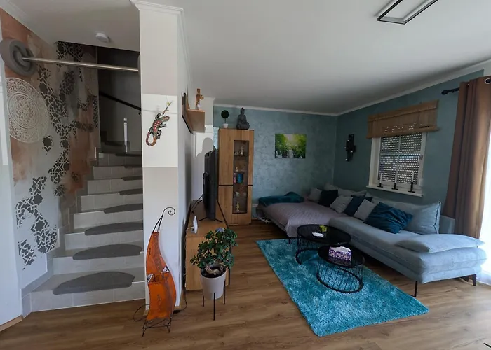 Haus Am Stadtrand 菲尔斯滕费尔德