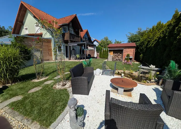 Holiday home Haus Am Stadtrand Fuerstenfeld